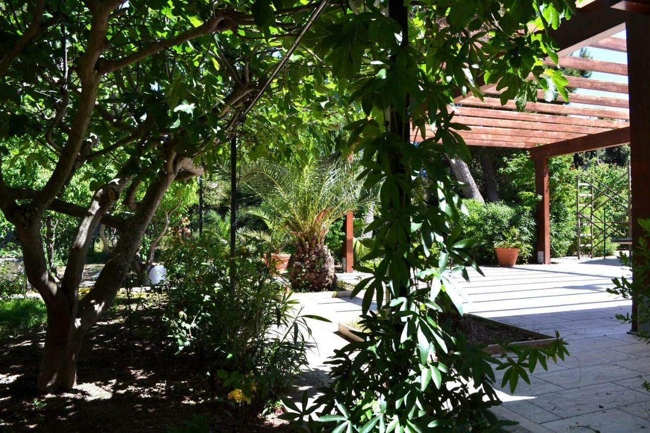 Bed and Breakfast Porticciolo Taranto Esterno foto