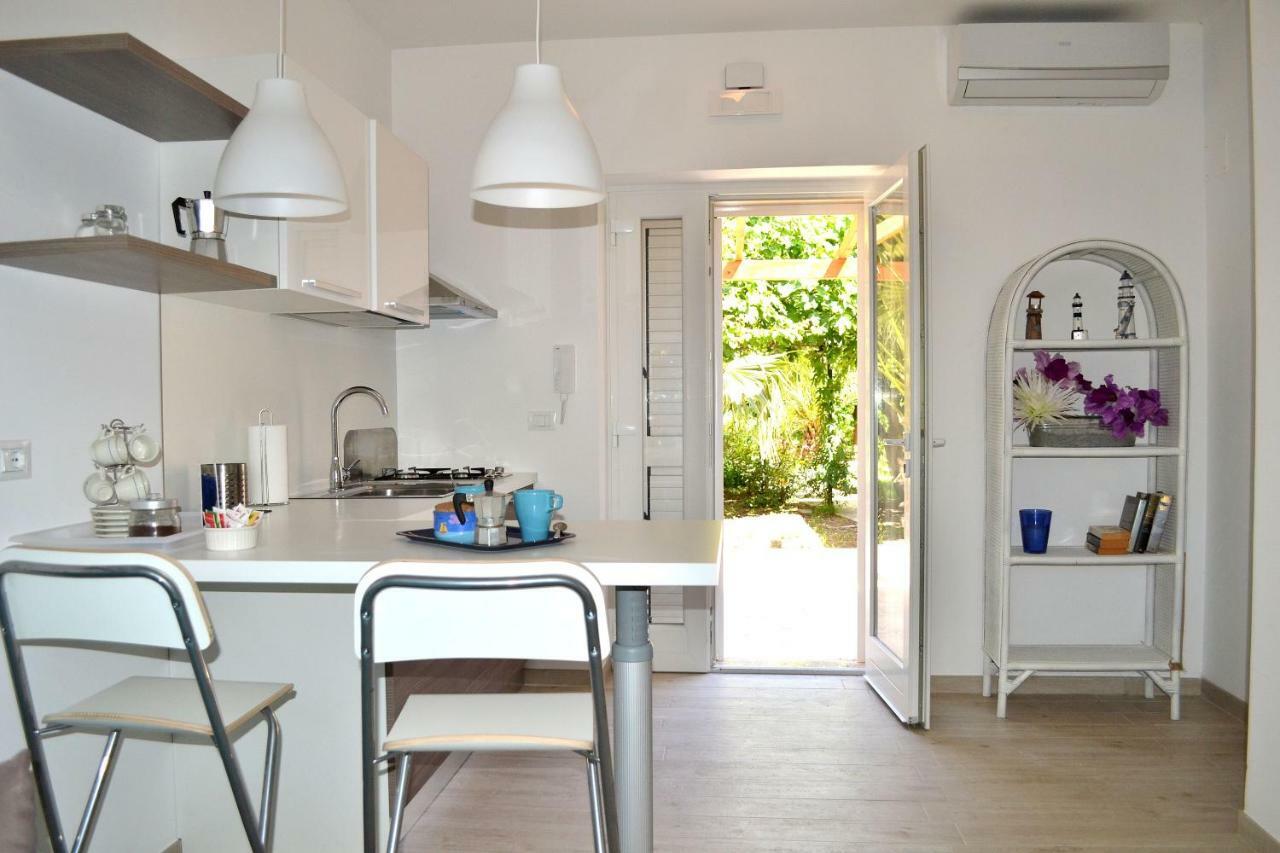 Bed and Breakfast Porticciolo Taranto Esterno foto
