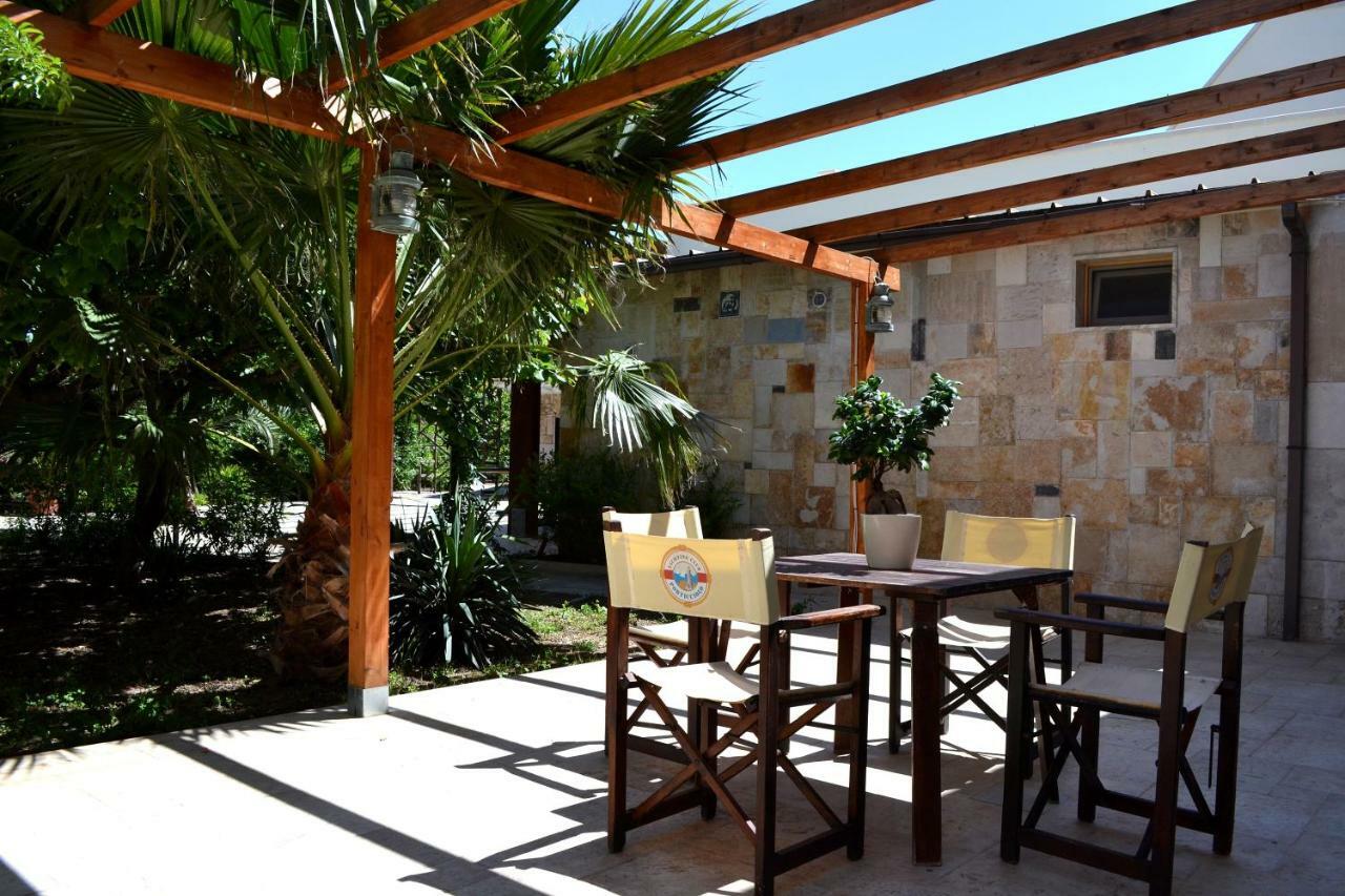 Bed and Breakfast Porticciolo Taranto Esterno foto