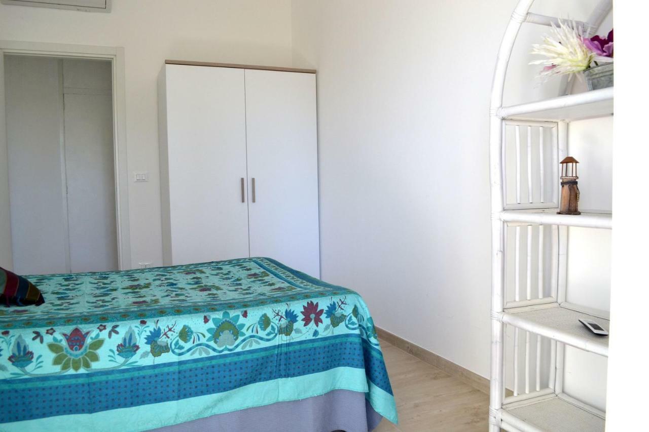 Bed and Breakfast Porticciolo Taranto Esterno foto